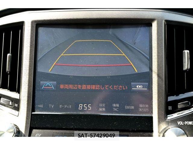 Toyota CROWN SEDAN 2018-05 7508435-16