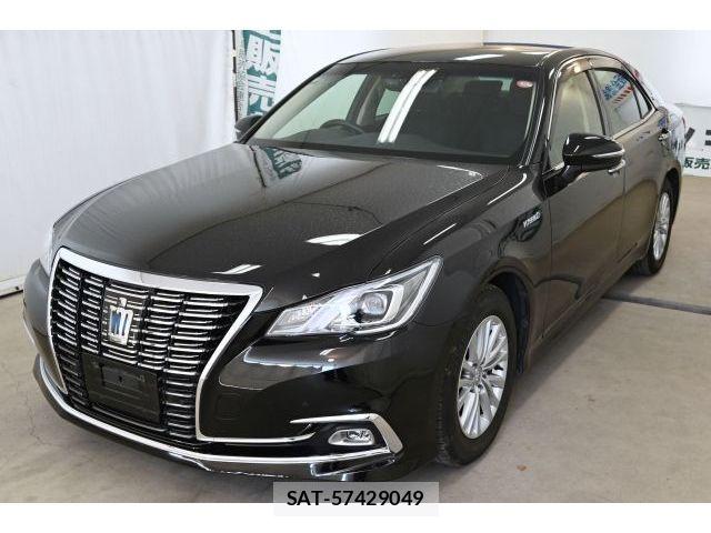 Toyota CROWN SEDAN 2018-05 7508435-1