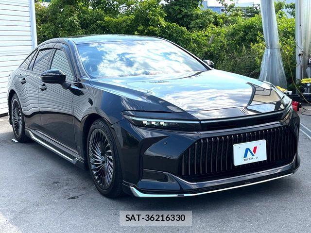 Toyota CROWN SEDAN 2025-01 7500049-16