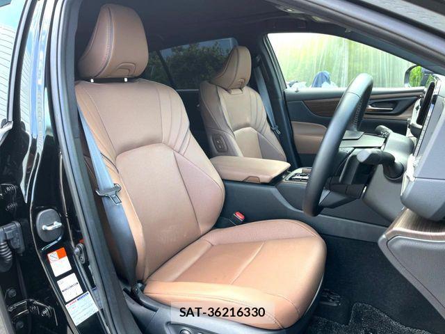 Toyota CROWN SEDAN 2025-01 7500049-8