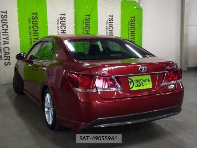 Toyota CROWN SEDAN 2014-10 7508438-11