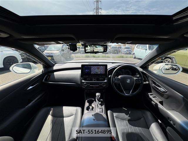 Toyota CROWN SEDAN 2021-02 7500054-1