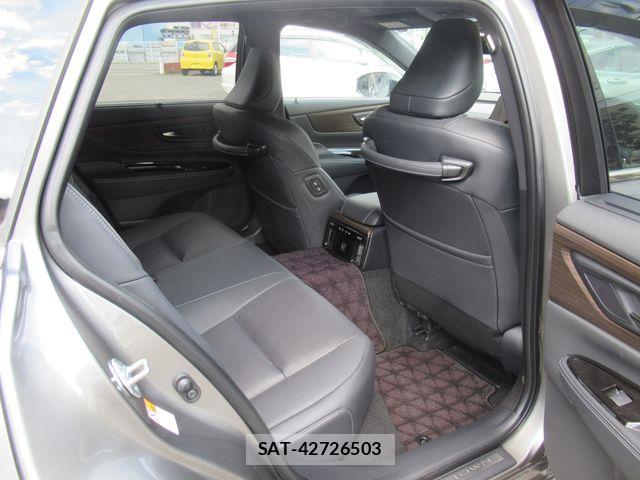 Toyota CROWN SEDAN 2025-08 7500052-9