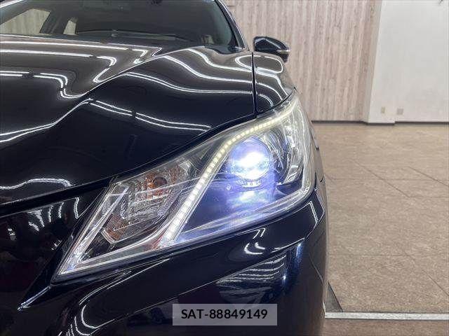 Toyota CROWN SEDAN 2013-02 7500068-11