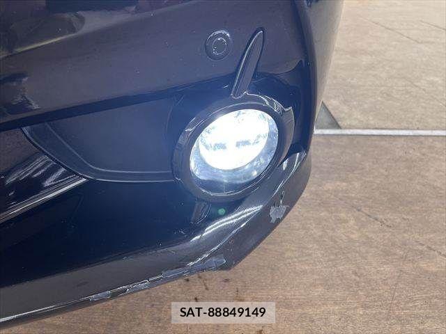 Toyota CROWN SEDAN 2013-02 7500068-12