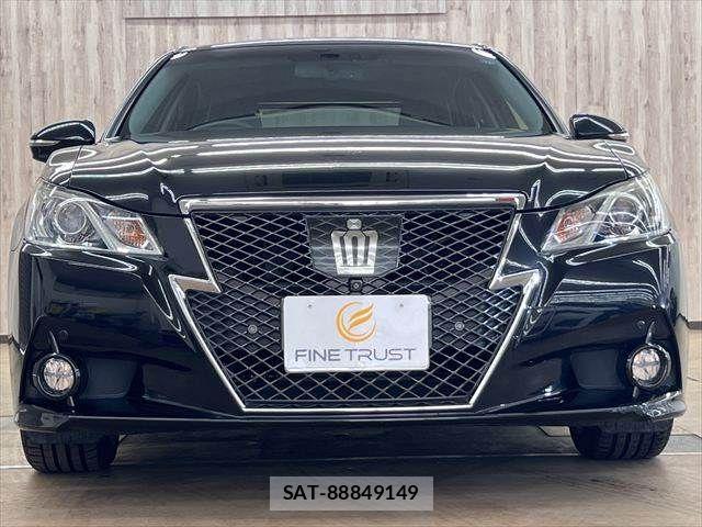 Toyota CROWN SEDAN 2013-02 7500068-14