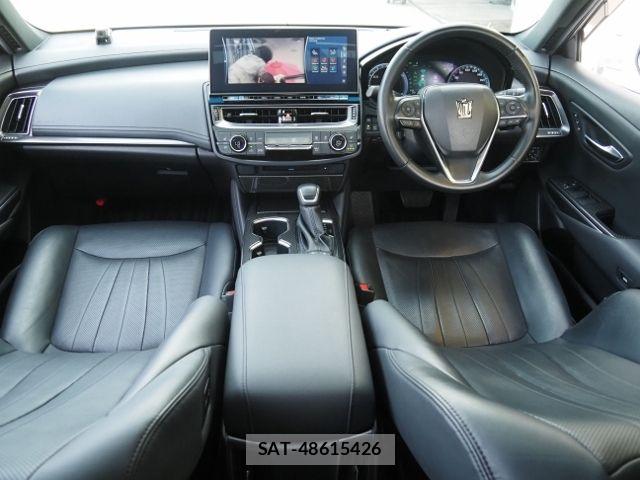 Toyota CROWN SEDAN 2021-03 7508432-10