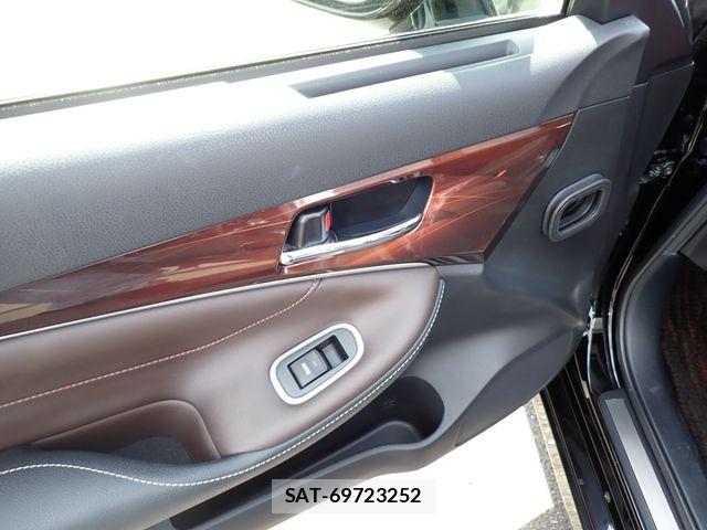 Toyota CROWN SEDAN 2015-06 7508442-18