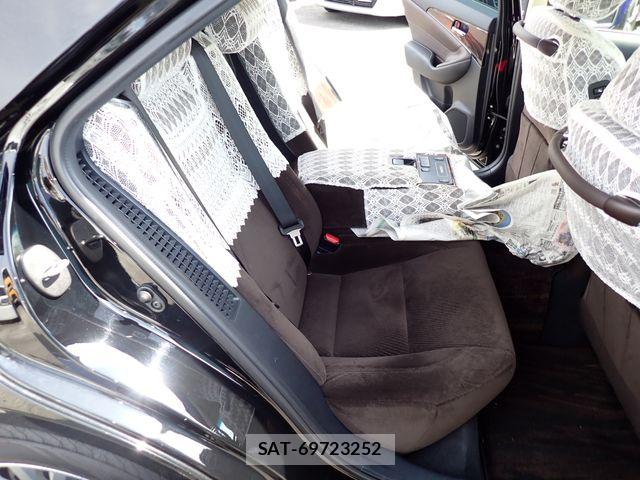 Toyota CROWN SEDAN 2015-06 7508442-21