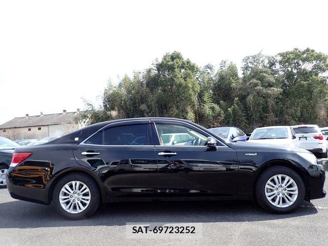 Toyota CROWN SEDAN 2015-06 7508442-4
