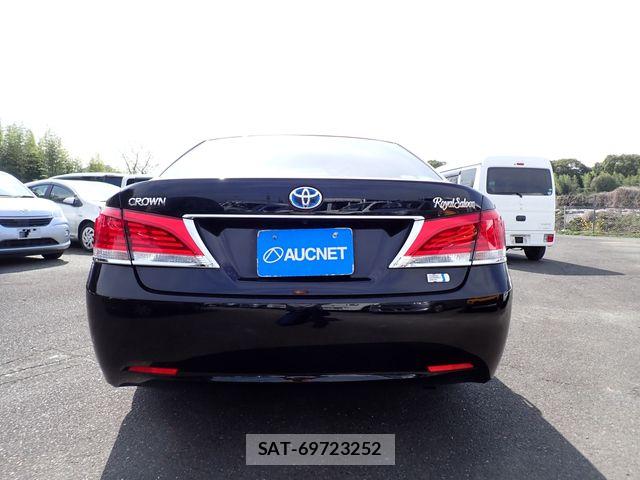 Toyota CROWN SEDAN 2015-06 7508442-5