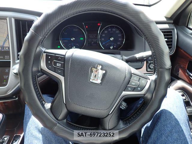 Toyota CROWN SEDAN 2015-06 7508442-7