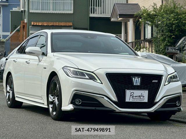 Toyota CROWN SEDAN 2019-08 7561982-2