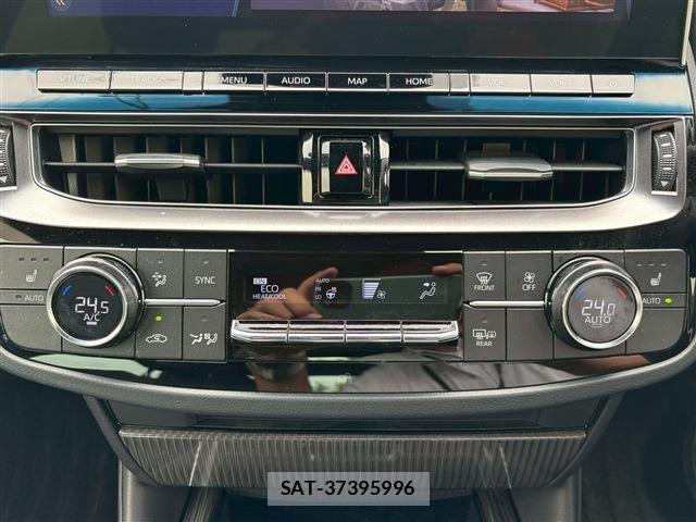 Toyota CROWN SEDAN 2021-12 7561986-23