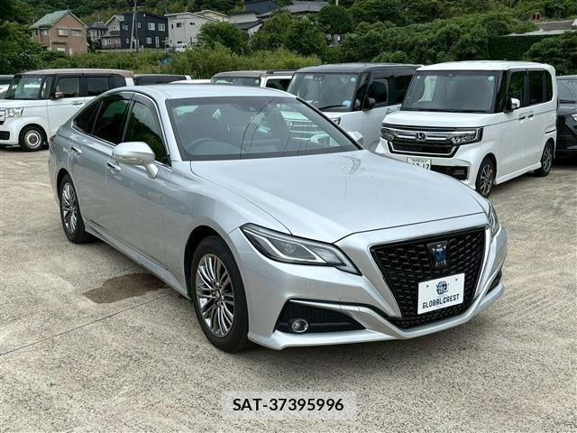 Toyota CROWN SEDAN 2021-12 7561986-7