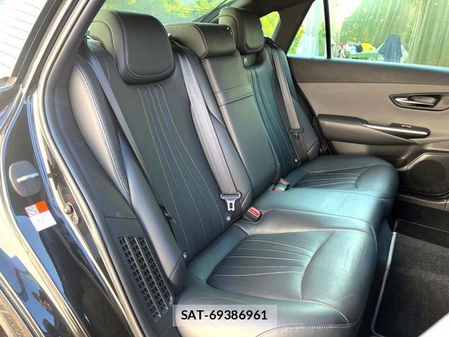 Toyota CROWN SEDAN 2021-12 7561980-9