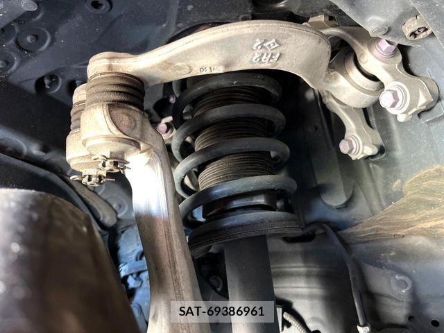 Toyota CROWN SEDAN 2021-12 7561980-18