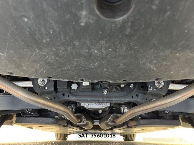 Toyota CROWN SEDAN 2018-11 7561981-18