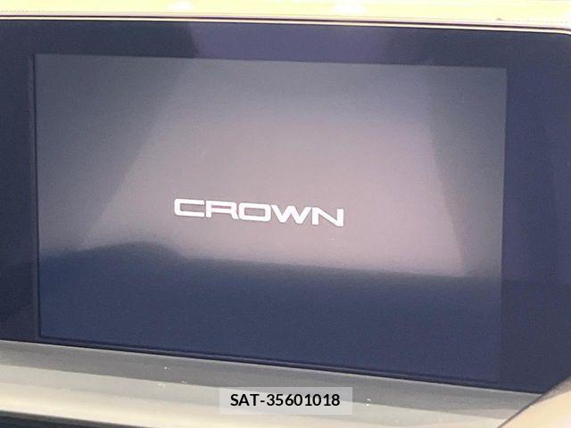 Toyota CROWN SEDAN 2018-11 7561981-2