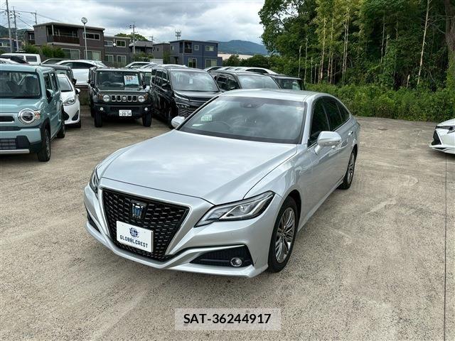 Toyota CROWN SEDAN 2022-05 7561983-9