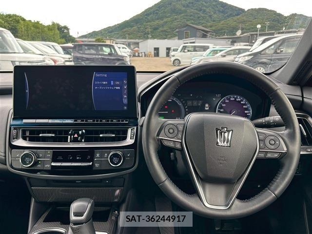 Toyota CROWN SEDAN 2022-05 7561983-20