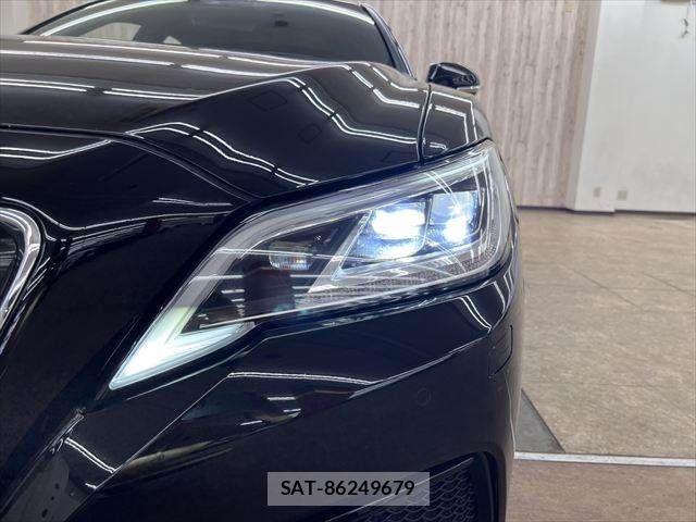 Toyota CROWN SEDAN 2019-09 7615849-10