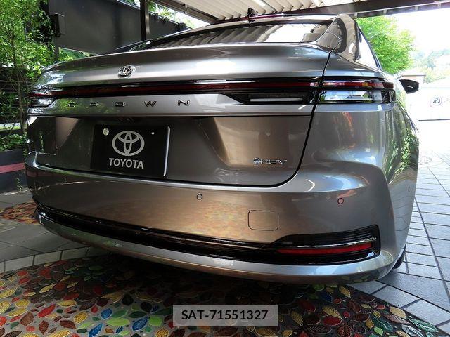 Toyota CROWN SEDAN 2026-02 7615819-1