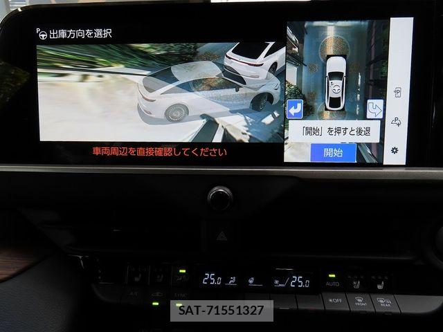 Toyota CROWN SEDAN 2026-02 7615819-20