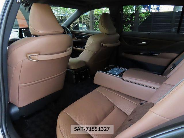 Toyota CROWN SEDAN 2026-02 7615819-22