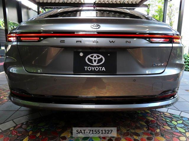 Toyota CROWN SEDAN 2026-02 7615819-5