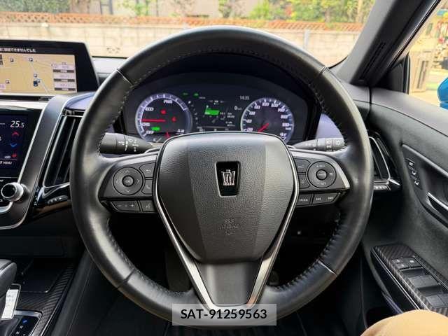 Toyota CROWN SEDAN 2018-12 7615832-9