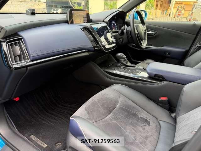Toyota CROWN SEDAN 2018-12 7615832-13