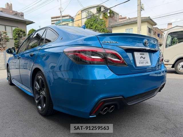 Toyota CROWN SEDAN 2018-12 7615832-4