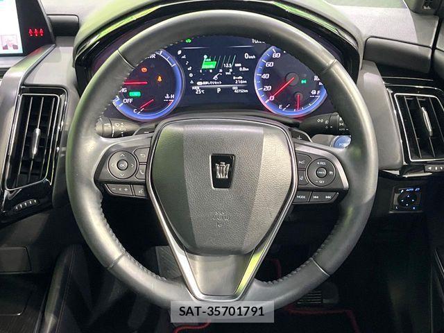 Toyota CROWN SEDAN 2020-05 7615828-10