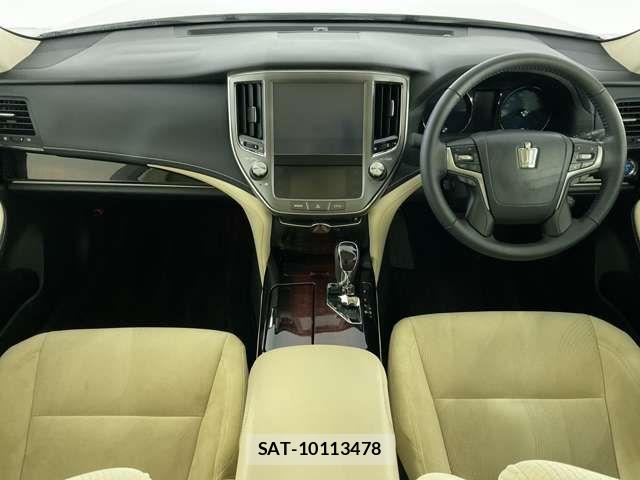 Toyota CROWN SEDAN 2015-12 7615852-12