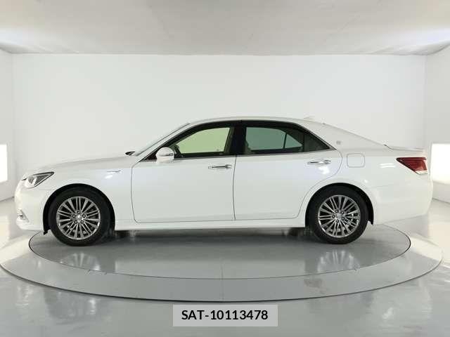 Toyota CROWN SEDAN 2015-12 7615852-2