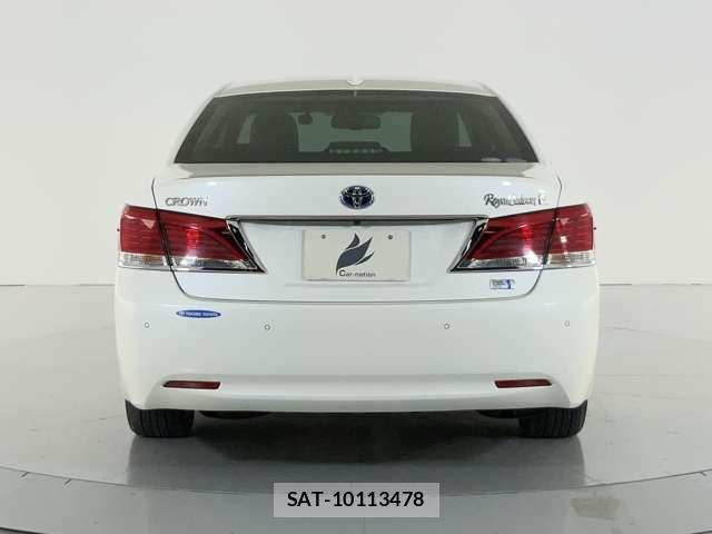 Toyota CROWN SEDAN 2015-12 7615852-4