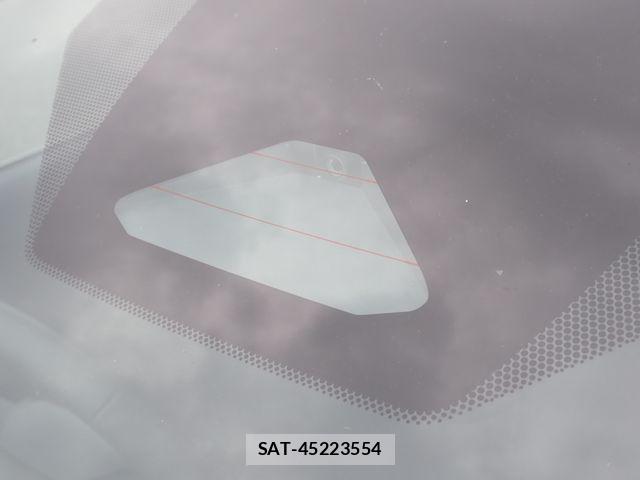 Toyota CROWN SEDAN 2025-03 7615812-22
