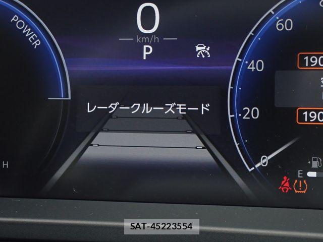 Toyota CROWN SEDAN 2025-03 7615812-5
