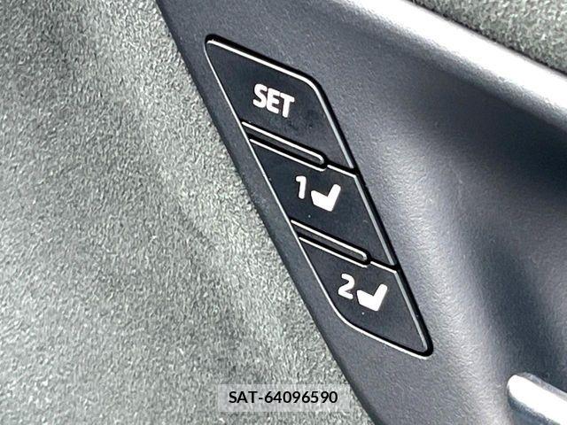 Toyota CROWN SEDAN 2019-02 7615834-9