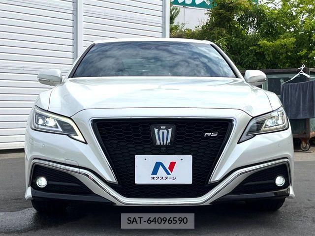 Toyota CROWN SEDAN 2019-02 7615834-16
