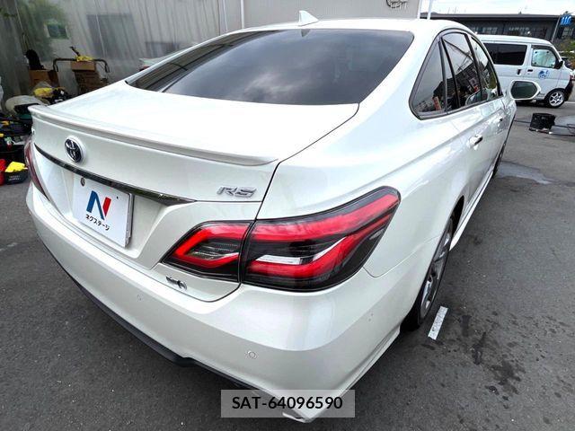 Toyota CROWN SEDAN 2019-02 7615834-19