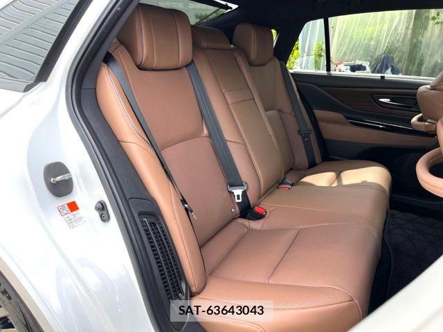 Toyota CROWN SEDAN 2024-09 7615821-12