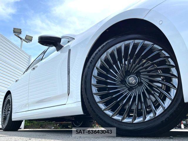 Toyota CROWN SEDAN 2024-09 7615821-17