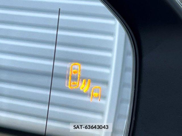 Toyota CROWN SEDAN 2024-09 7615821-5