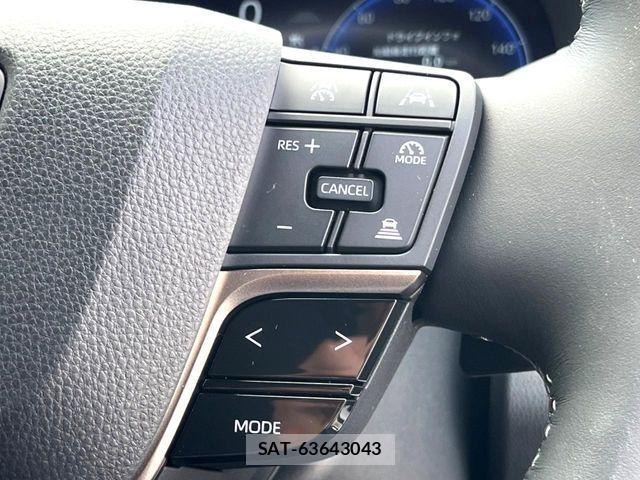 Toyota CROWN SEDAN 2024-09 7615821-7