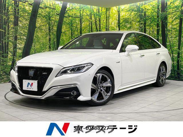 Toyota CROWN SEDAN 2018-08 7615830-0