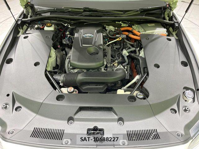 Toyota CROWN SEDAN 2018-08 7615830-17