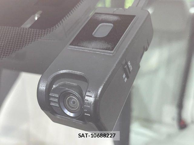 Toyota CROWN SEDAN 2018-08 7615830-5