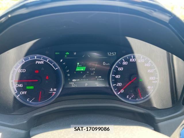Toyota CROWN SEDAN 2018-07 7615848-14